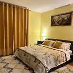 Cozy Corner Guesthouse - Casa In Centrul Civic Brasov