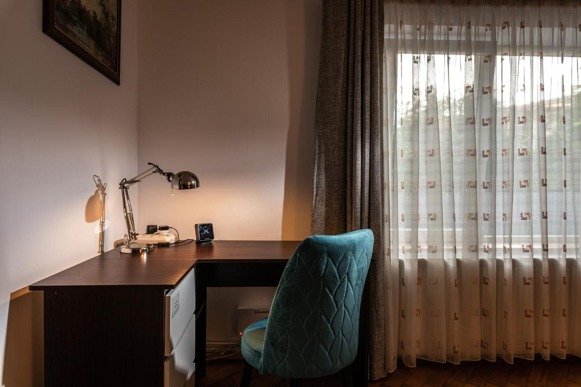 Cozy Corner - Casa In Centrul Civic *
