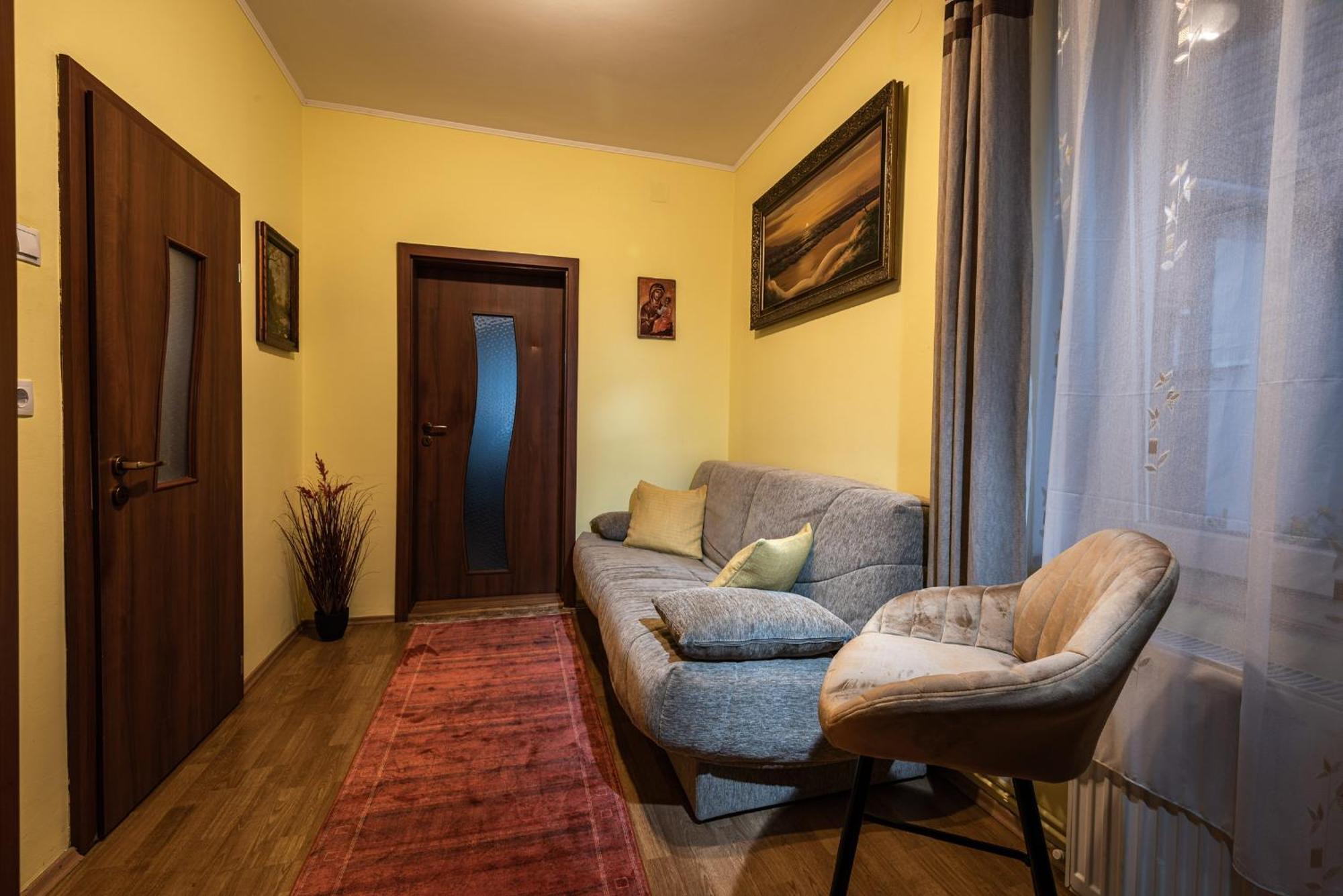 Cozy Corner - Casa In Centrul Civic Appartamento Braşov