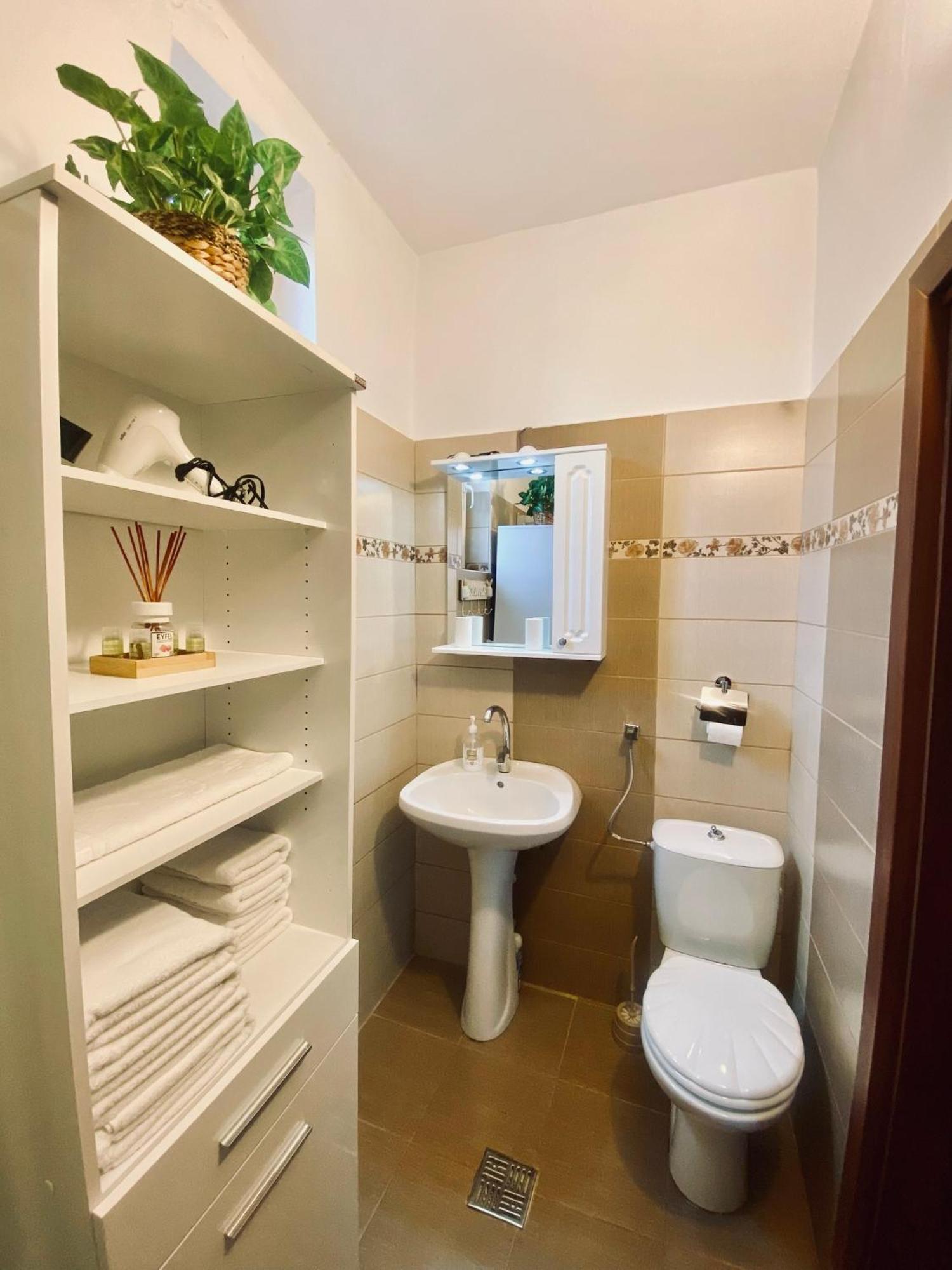 Cozy Corner - Casa In Centrul Civic Appartamento *